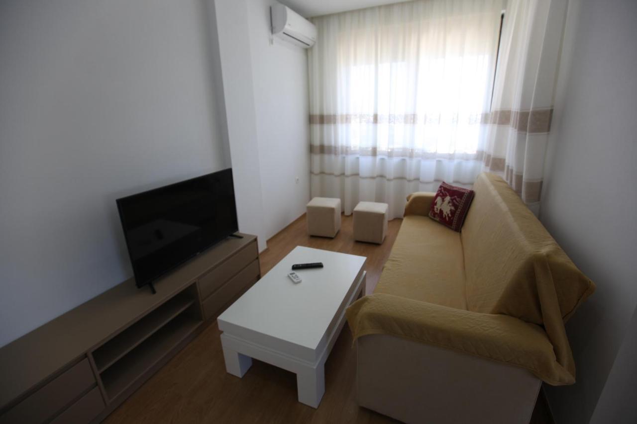 Mane Apartments Sarande Exterior photo