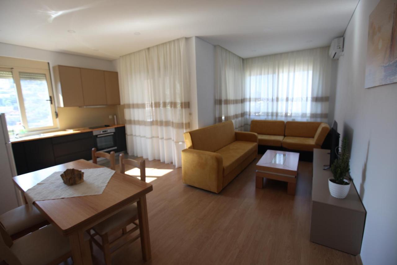 Mane Apartments Sarande Exterior photo