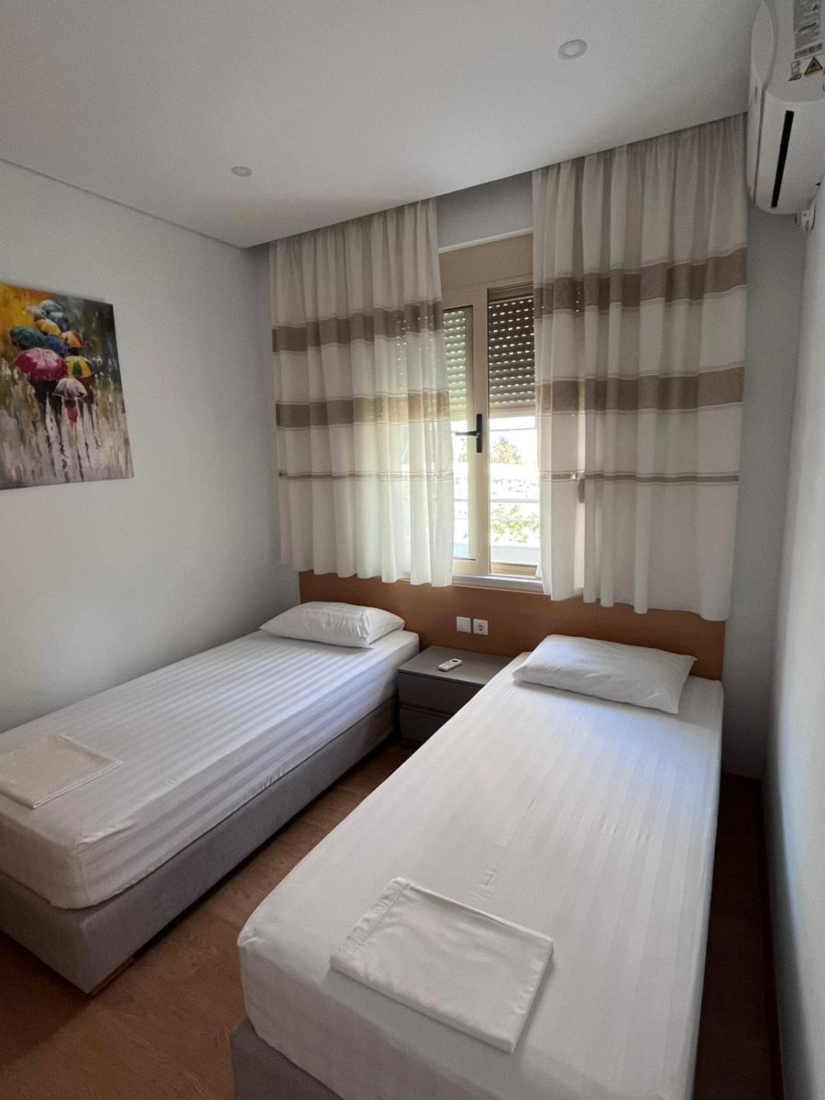 Mane Apartments Sarande Exterior photo